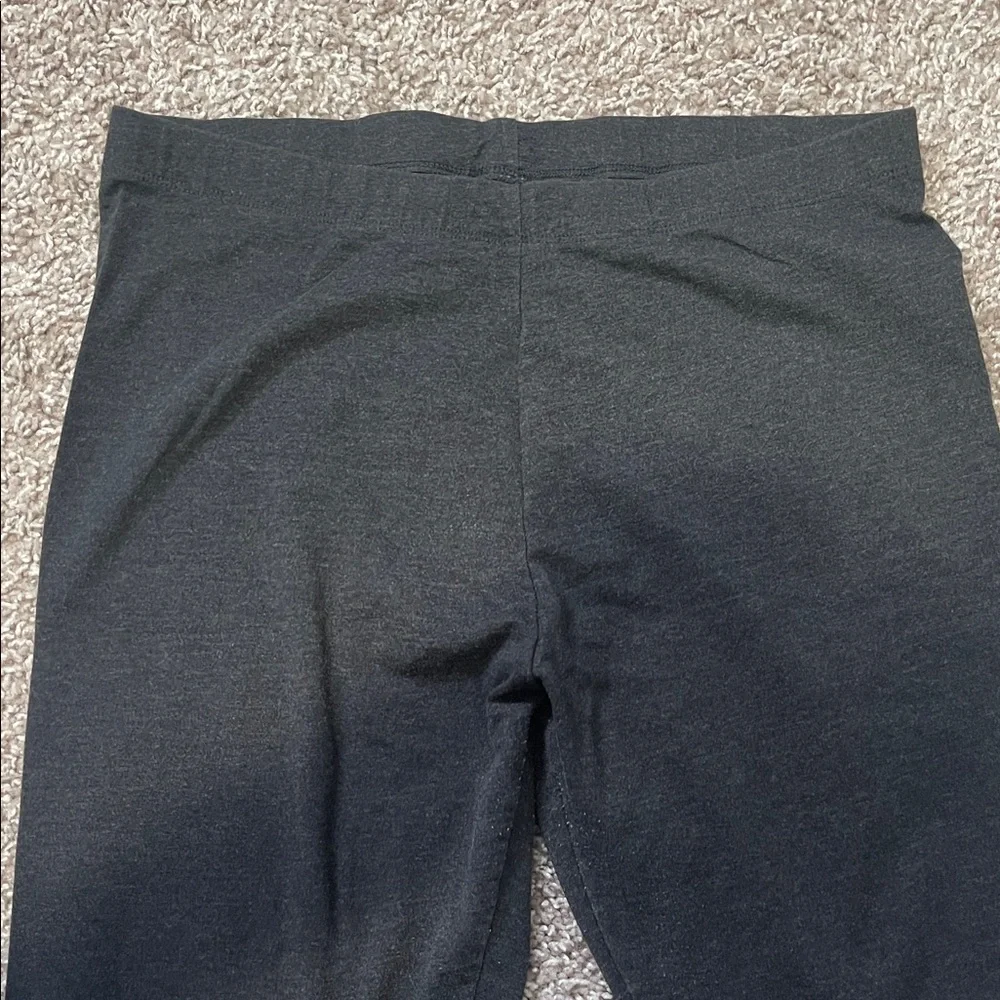 Victoria's Secret Leggings - Picture 2 of 5